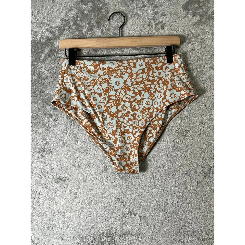 Everlane Square-Neck Bikini Top & High Rise Bottom Floral Swim Set Medium